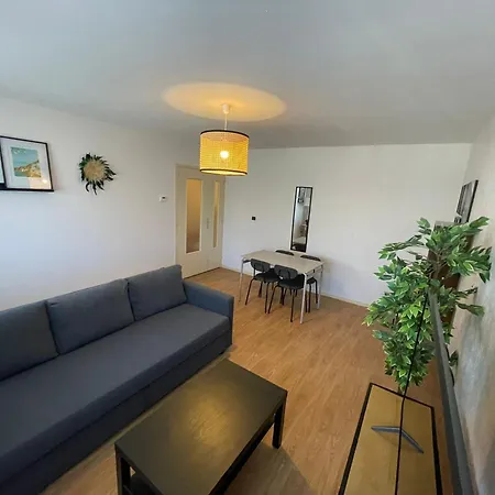 Διαμέρισμα New Cosy Planta - T2 - Parking + Wifi *