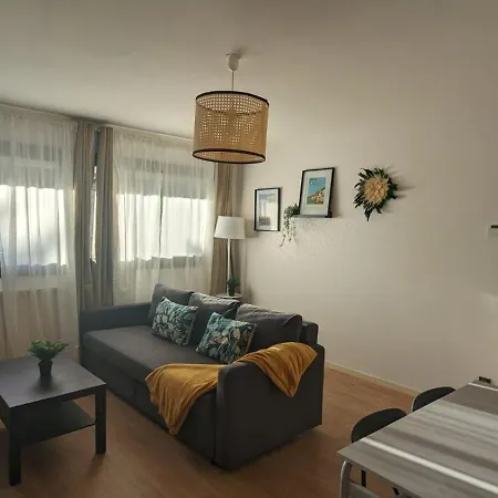 Apartman New Cosy Planta - T2 - Parking + Wifi